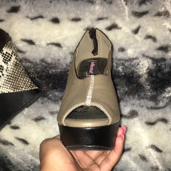 Wedges - Picture 4 of 4